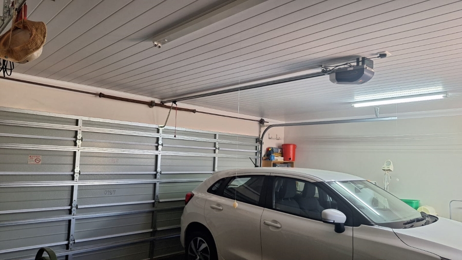 3 Bedroom Property for Sale in Stilbaai Wes Western Cape